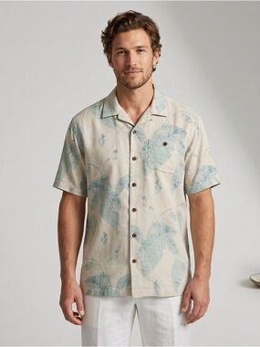 Tommy Bahama 100% Silk shirt XXL Mens floral tropical leaf short sleeve tan blue